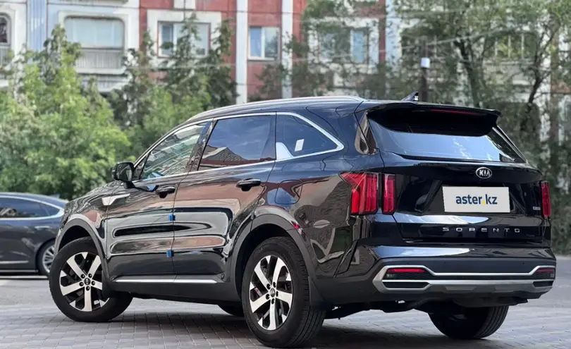 Kia Sorento 2021 года за 16 000 000 тг. в Алматы фото 4