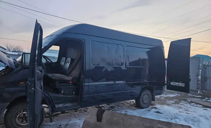 Mercedes-Benz Sprinter 2001 года за 5 000 000 тг. в Алматы