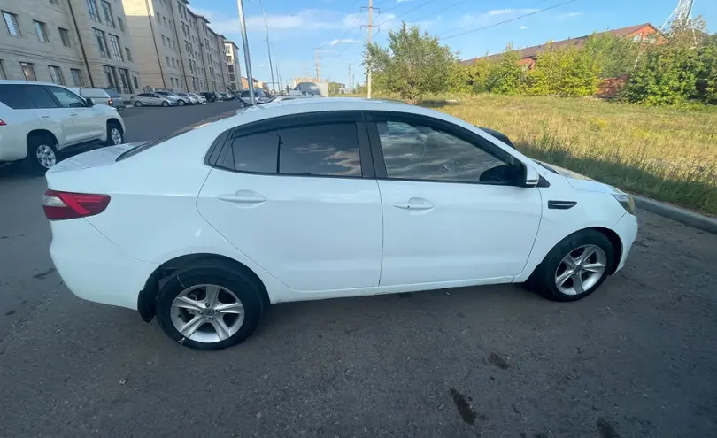 Kia Rio 2013 года за 4 700 000 тг. в Караганда фото 4