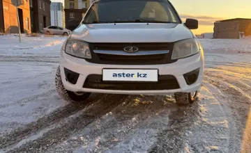 LADA (ВАЗ) Granta 2015 года за 2 500 000 тг. в Астана фото 2