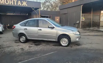 LADA (ВАЗ) Granta 2015 года за 1 200 000 тг. в Алматы фото 3