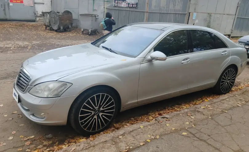 Mercedes-Benz S-Класс 2005 года за 7 300 000 тг. в Астана