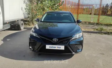 Toyota Camry 2020 года за 11 000 000 тг. в Алматы фото 1