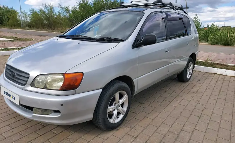 Toyota Ipsum 1996 года за 3 300 000 тг. в Семей