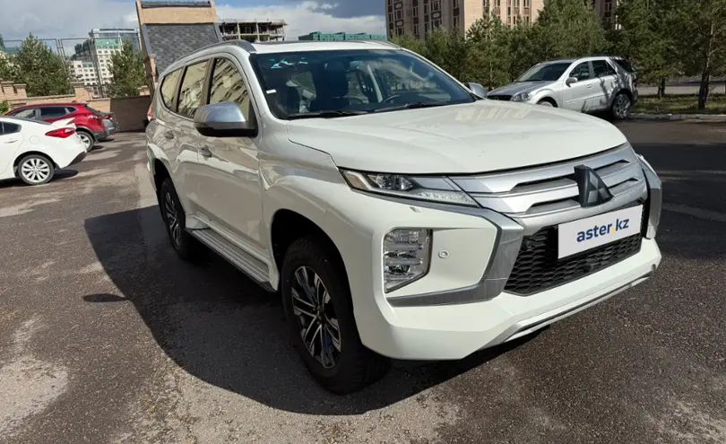 Mitsubishi Montero Sport 2023 года за 21 200 000 тг. в Астана фото 3