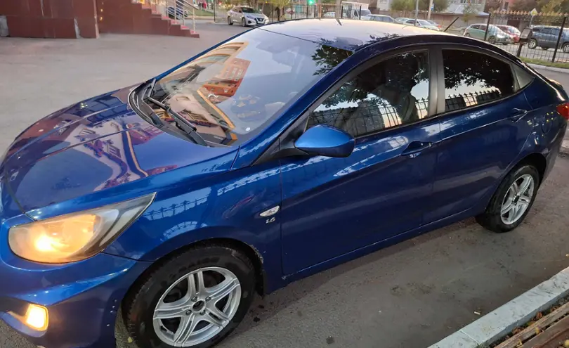 Hyundai Solaris 2011 года за 3 900 000 тг. в Астана