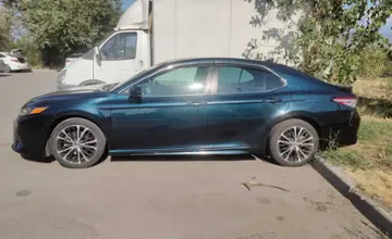 Toyota Camry 2020 года за 11 000 000 тг. в Алматы фото 2