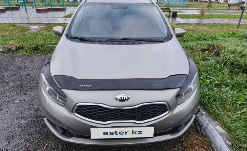 Kia Ceed 2013 года за 3 600 000 тг. в Усть-Каменогорск фото 2