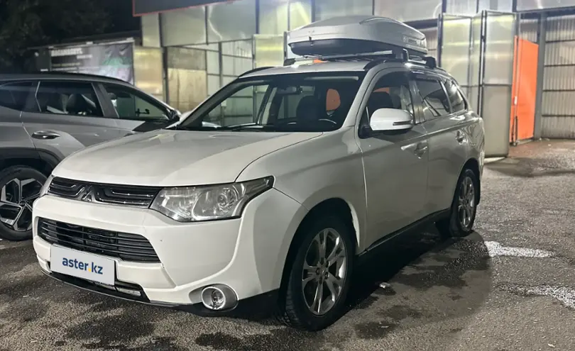 Mitsubishi Outlander 2013 года за 7 300 000 тг. в Алматы