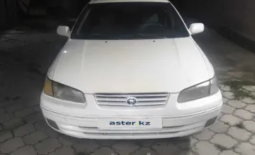 Toyota Camry 1997 года за 2 200 000 тг. в Алматы фото 2
