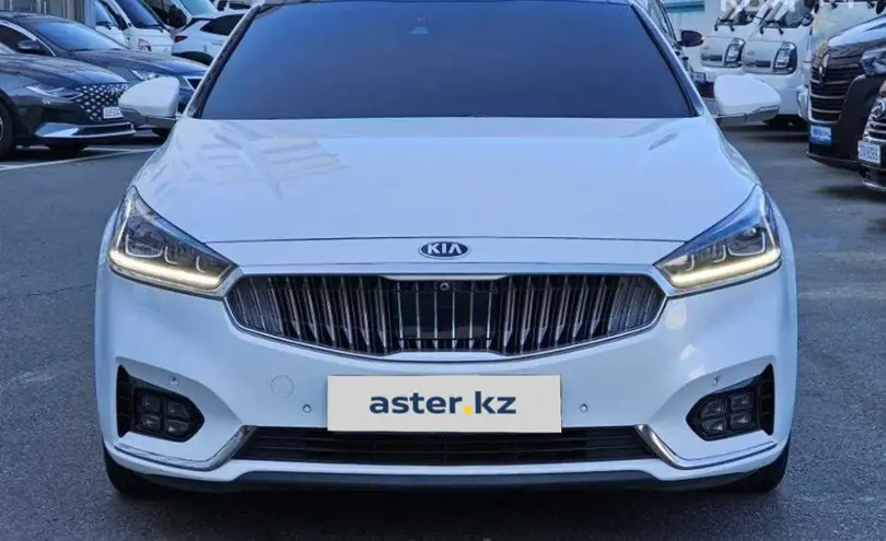 Kia K7 2017 года за 11 800 000 тг. в Астана