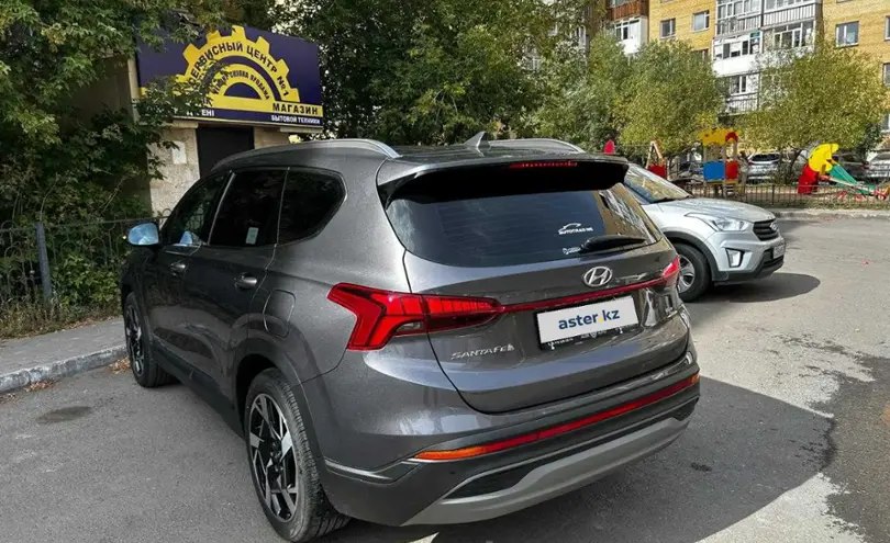 Hyundai Santa Fe 2023 года за 18 000 000 тг. в Астана фото 3