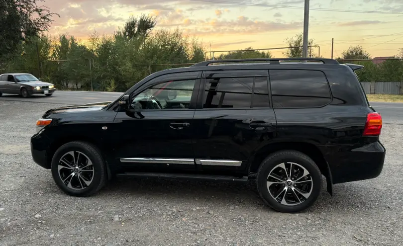Toyota Land Cruiser 2010 года за 18 000 000 тг. в Алматы