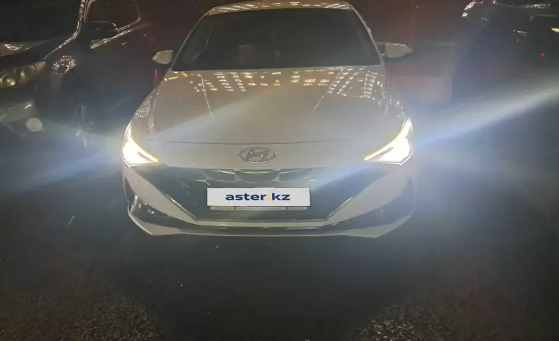 Hyundai Elantra 2021 года за 10 500 000 тг. в Астана