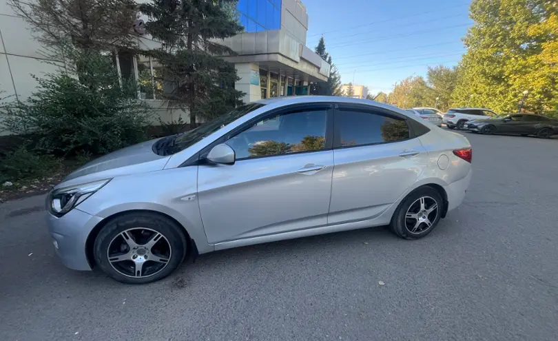 Hyundai Solaris 2015 года за 5 800 000 тг. в Павлодар фото 4
