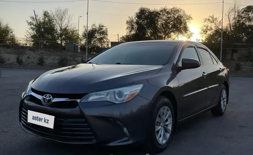 Toyota Camry 2015 года за 10 500 000 тг. в Шымкент