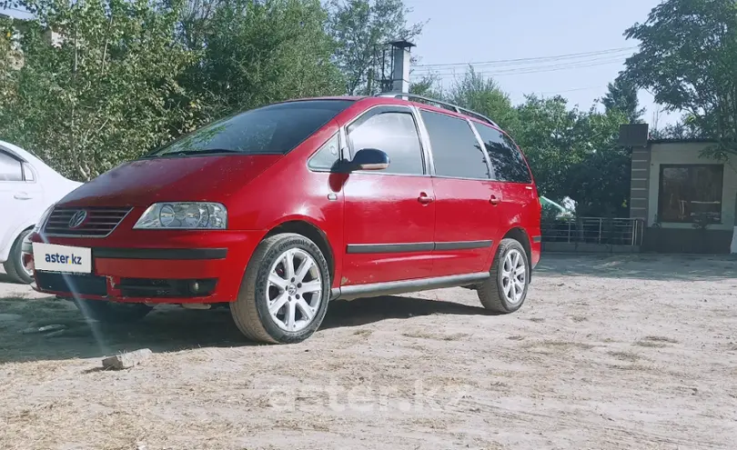 Volkswagen Sharan 2004 года за 3 200 000 тг. в Шымкент