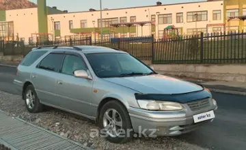 Toyota Camry 1997 года за 3 500 000 тг. в Усть-Каменогорск фото 2