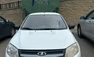 LADA (ВАЗ) Granta 2018 года за 3 200 000 тг. в Астана фото 3