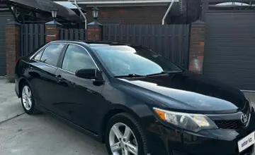 Toyota Camry 2014 года за 7 500 000 тг. в Актобе фото 2