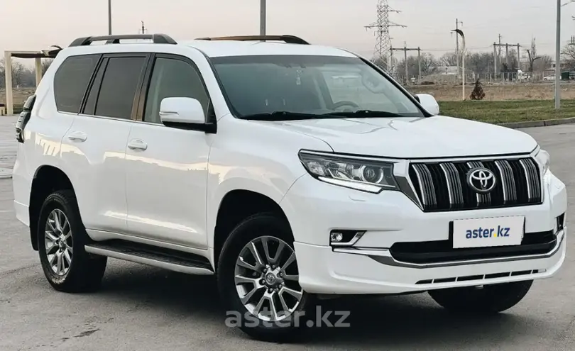 Toyota Land Cruiser Prado 2019 года за 26 000 000 тг. в Тараз