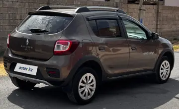 Renault Sandero 2021 года за 6 500 000 тг. в Шымкент