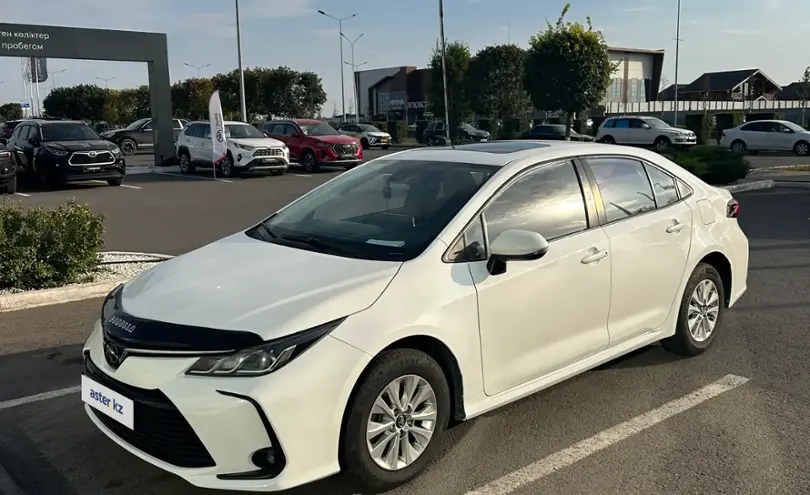 Toyota Corolla 2020 года за 8 000 000 тг. в Астана
