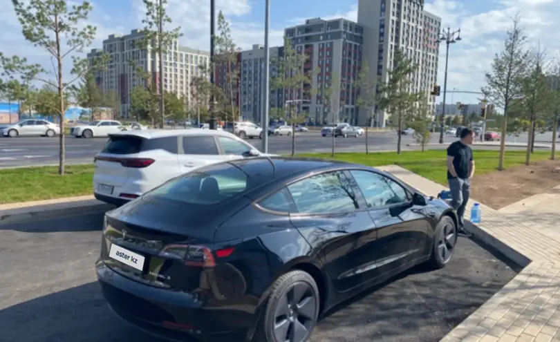Tesla Model 3 2023 года за 16 000 000 тг. в Астана фото 5