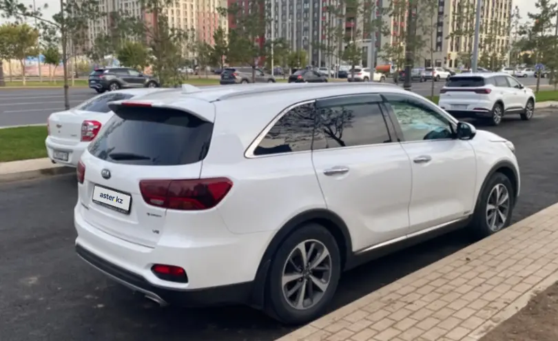 Kia Sorento 2019 года за 13 500 000 тг. в Астана фото 5