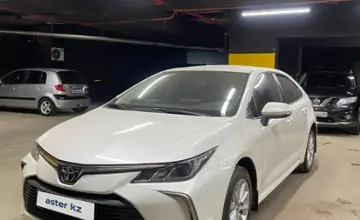 Toyota Corolla 2019 года за 8 800 000 тг. в Астана фото 2
