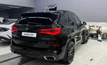 BMW X5 2022 года за 37 000 000 тг. в Шымкент фото 2