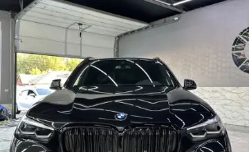 BMW X5 2022 года за 37 000 000 тг. в Шымкент фото 4