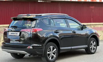 Toyota RAV4 2016 года за 11 700 000 тг. в Актобе фото 3