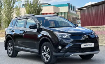 Toyota RAV4 2016 года за 11 700 000 тг. в Актобе фото 2