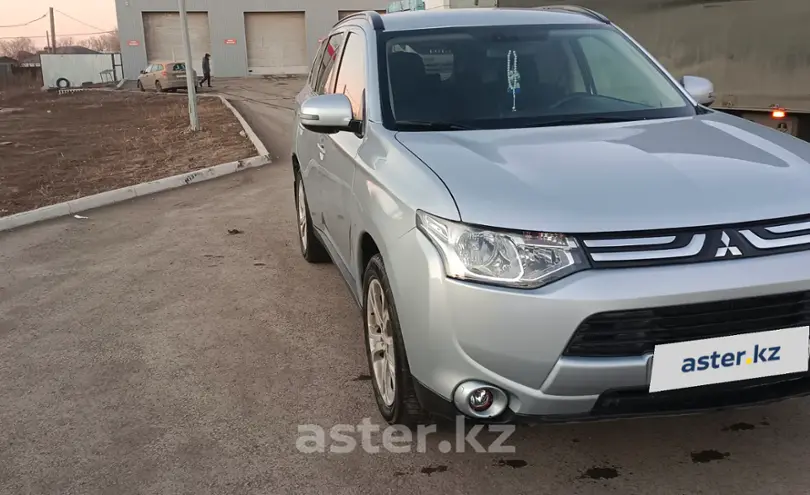 Mitsubishi Outlander 2013 года за 8 000 000 тг. в Актобе