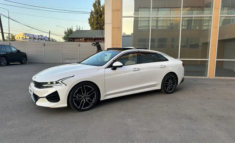 Kia K5 2021 года за 15 000 000 тг. в Алматы
