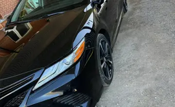 Toyota Camry 2018 года за 15 000 000 тг. в Алматы фото 2