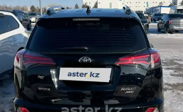 Toyota RAV4 2019 года за 16 000 000 тг. в Астана фото 3