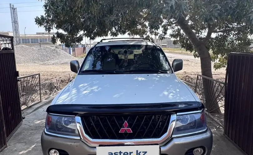 Mitsubishi Montero Sport 2000 года за 5 200 000 тг. в Шымкент