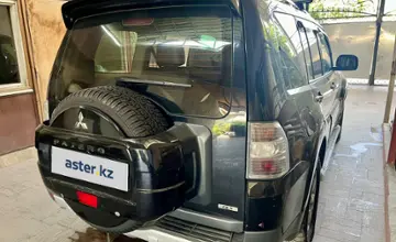 Mitsubishi Pajero 2009 года за 9 500 000 тг. в Алматы фото 3