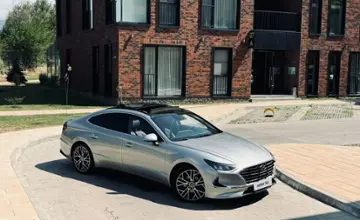 Hyundai Sonata 2021 года за 11 700 000 тг. в Алматы