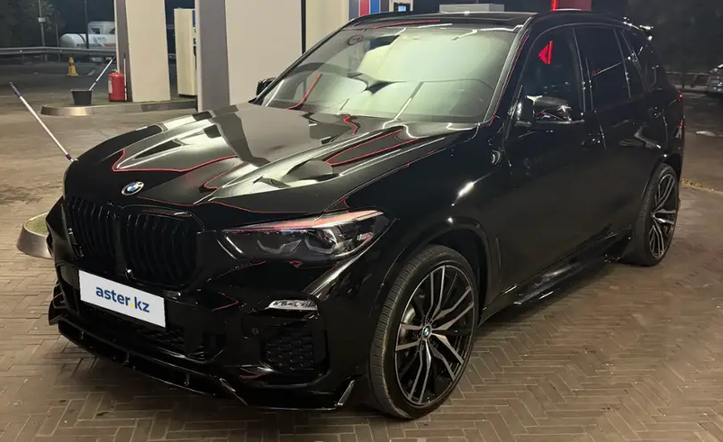 BMW X5 2019 года за 28 000 000 тг. в Алматы