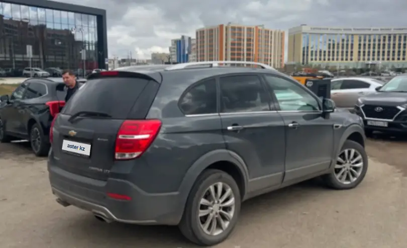 Chevrolet Captiva 2018 года за 10 000 000 тг. в Астана фото 5
