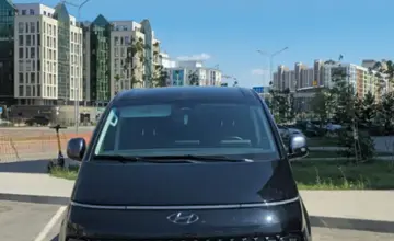 Hyundai Staria 2023 года за 24 000 000 тг. в Астана фото 2
