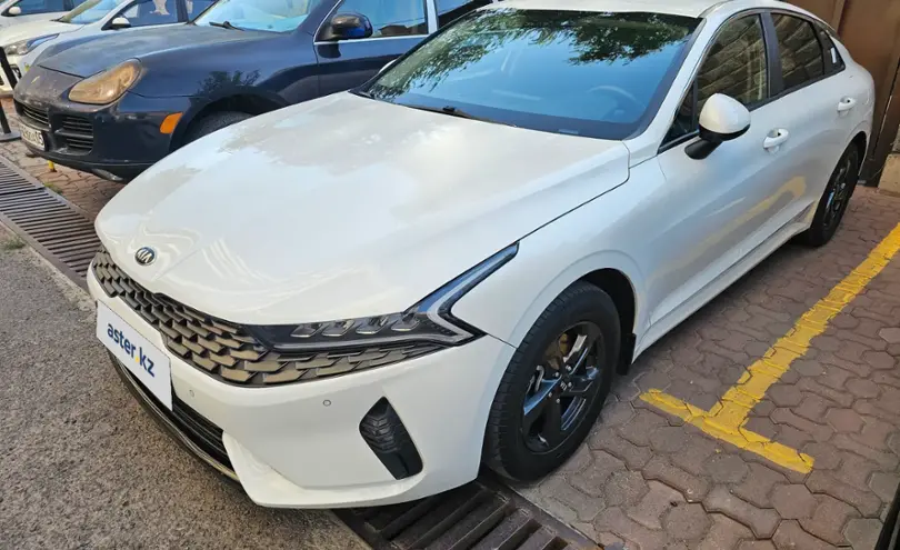 Kia K5 2021 года за 10 500 000 тг. в Алматы