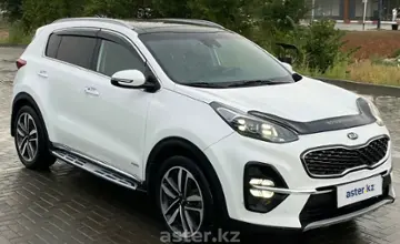 Kia Sportage 2018 года за 10 400 000 тг. в Актобе фото 3