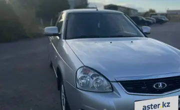 LADA (ВАЗ) Priora 2014 года за 3 300 000 тг. в Караганда фото 3
