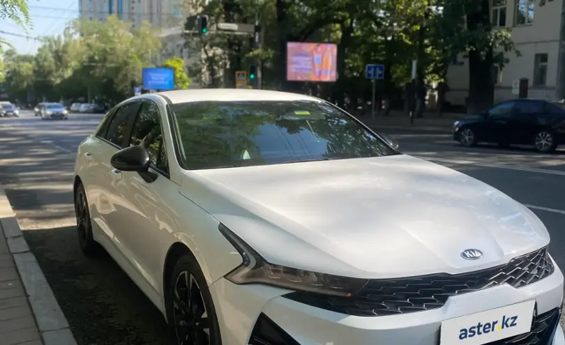 Kia K5 2022 года за 11 400 000 тг. в Алматы фото 2