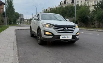 Hyundai Santa Fe 2012 года за 8 000 000 тг. в Астана фото 3