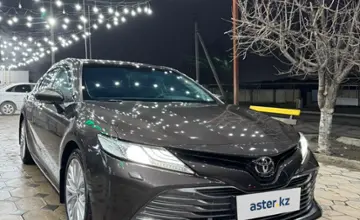 Toyota Camry 2018 года за 14 000 000 тг. в Шымкент фото 3